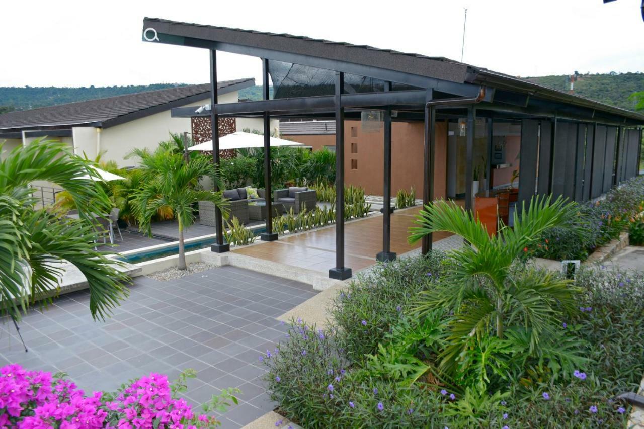 Gyrola Birding Hotel La Mesa  Exterior photo